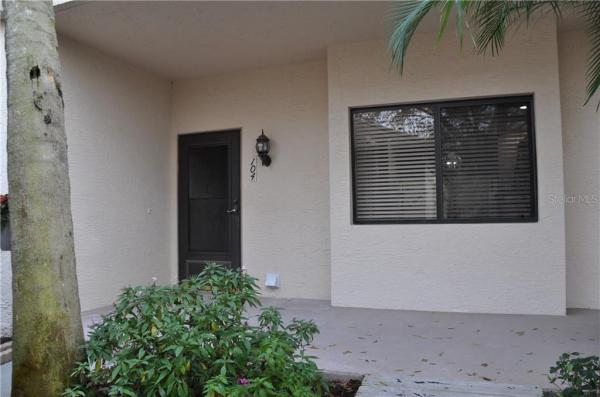 OAKS AT COUNTRYSIDE I THE CONDO