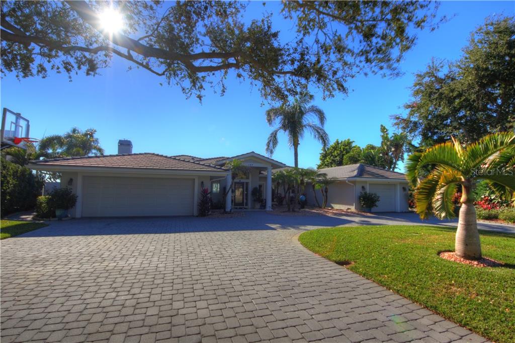 BAY POINT-SNELL ISLE - фото