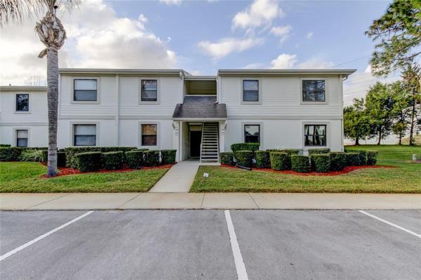 MEADOWS CONDO AT EAST LAKE WOODLANDS