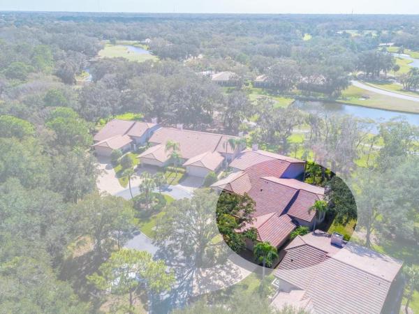 THE MEADOWS - HIGHLAND PARK