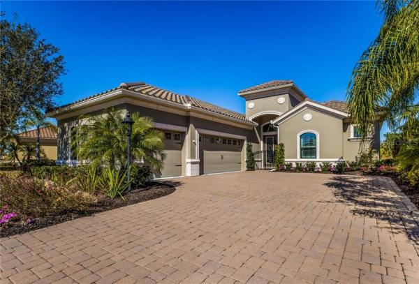 COUNTRY CLUB EAST AT LWR SUBPH SS AKA HI