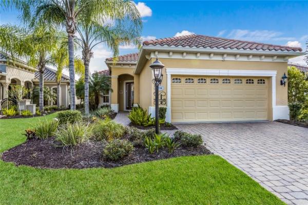 COUNTRY CLUB EAST AT LWR SUBPH QQ UNIT 1