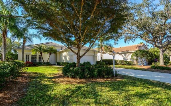 UNIVERSITY PARK COUNTRY CLUB