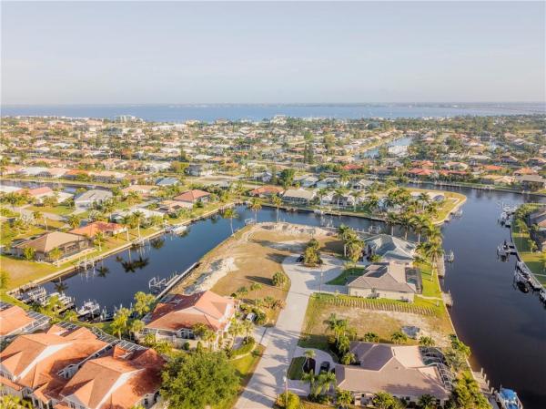 PUNTA GORDA ISLES SEC 11