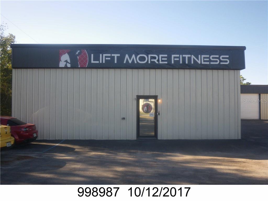 Commercial - фото