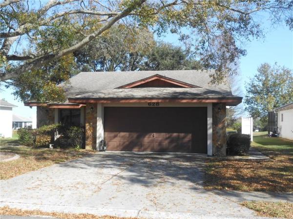 WEDGEWOOD GOLF & COUNTRY CLUB PH 01