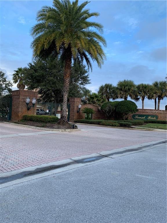 SUNSET POINTE - фото