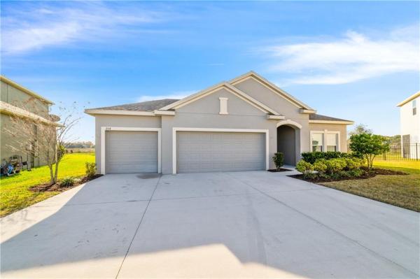 WATERSIDE POINTE, GROVELAND WATERSIDE POINTE