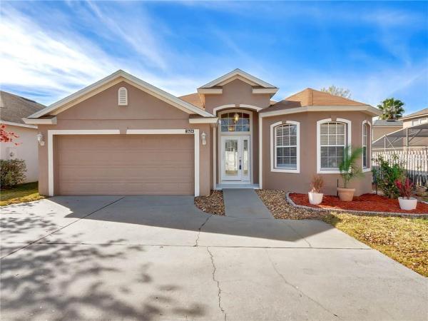 CEDAR GLEN OF ALOMA WOODS