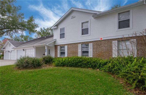 COACH HOMES AT MARINERS VILLAGE