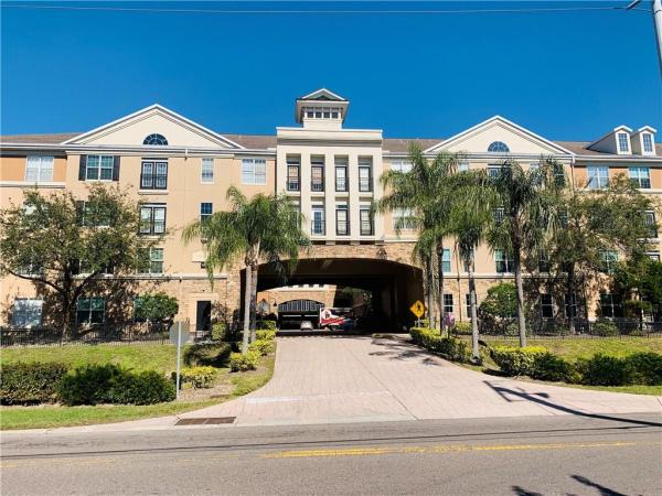 VILLA SONOMA AT INTERNATIONAL PLAZA CONDO