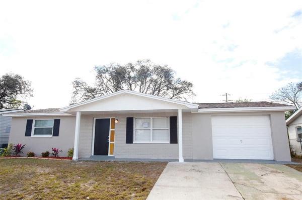 HOLIDAY LAKE ESTATES