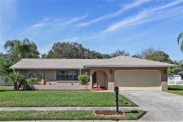 BAY PINES LAKES PH 1