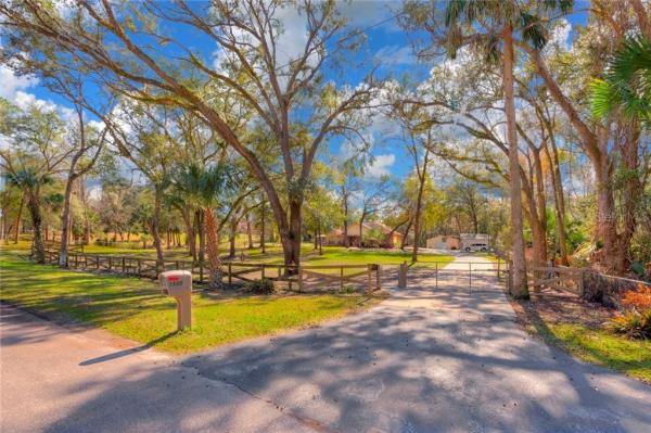 GLENWOOD MANOR FARMS UNREC 208