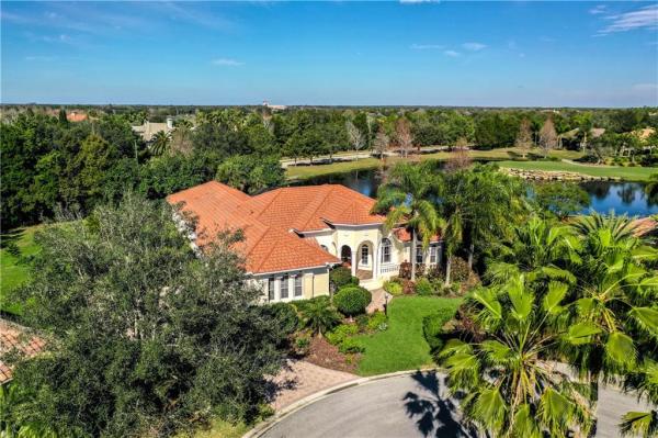 LAKEWOOD RANCH COUNTRY CLUB