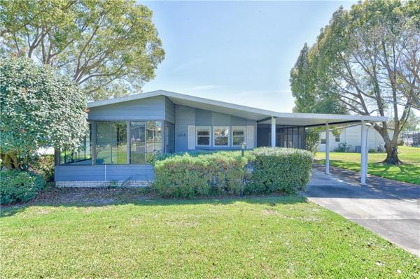 LADY LAKE ORANGE BLOSSOM GARDENS UNIT 07