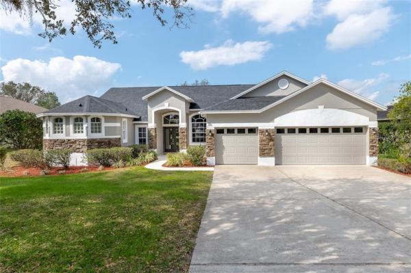 ROCK SPGS RIDGE PH 02