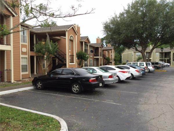 WATERFORD LANDING CONDOMINIUM