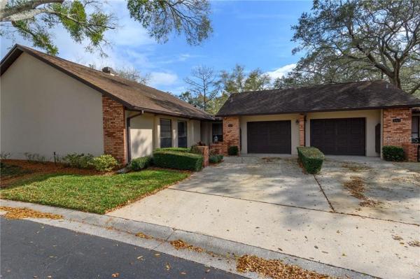 WEKIVA COUNTRY CLUB VILLAS