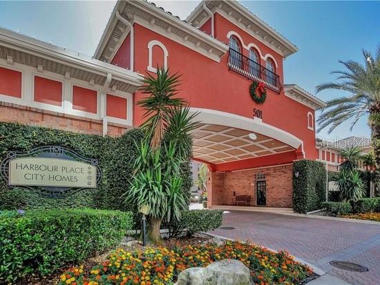 HARBOUR PLACE CITY HOMES A CONDO