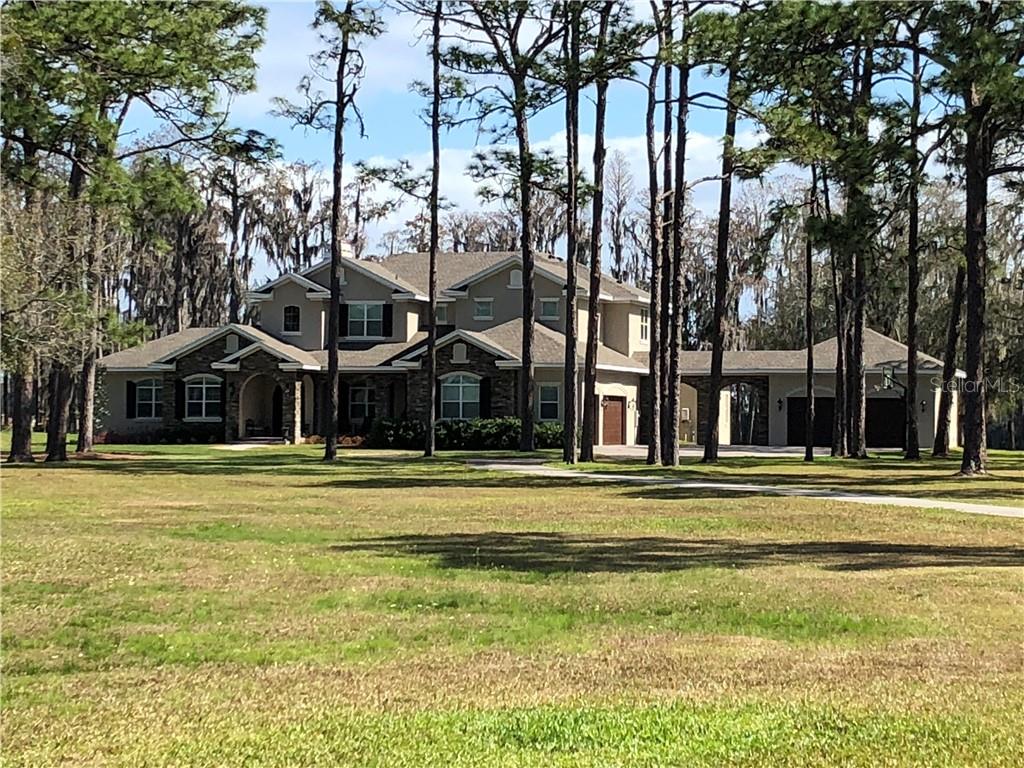 IVELMAR ESTATES - фото