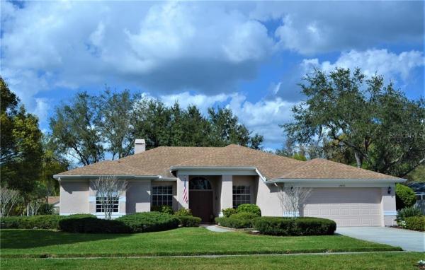 TRAILS AT VAN DYKE FARMS