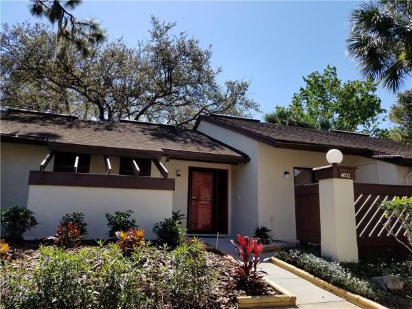 STRATHMORE GATE-EAST