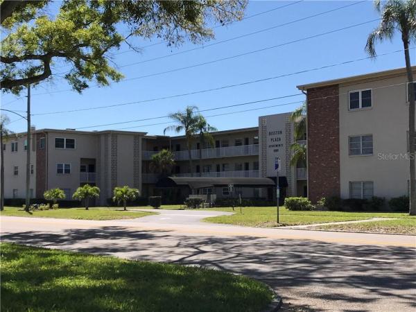 DISSTON PLAZA APTS CONDO