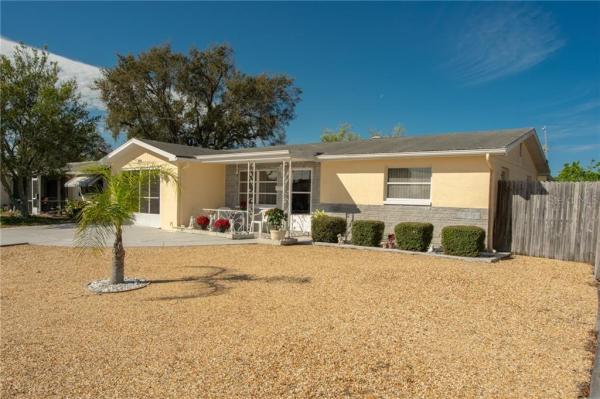 HOLIDAY LAKE ESTATES