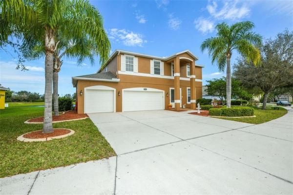 KINGSFIELD LAKES PH 1