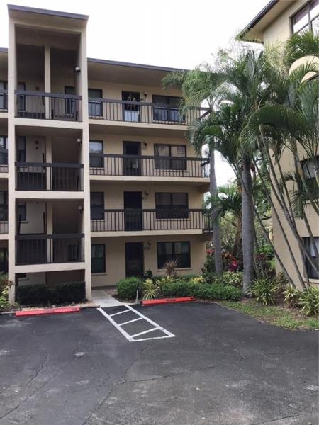 WOODPARK AT DESOTO SQUARE E II