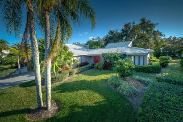 LAKESHORE VILLAGE SOUTH