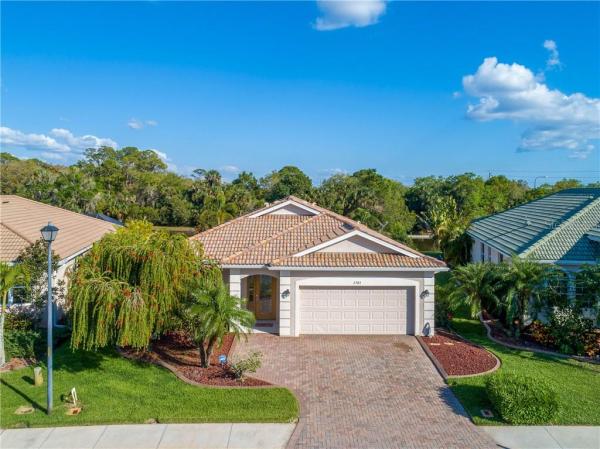 STONEYBROOK AT VENICE