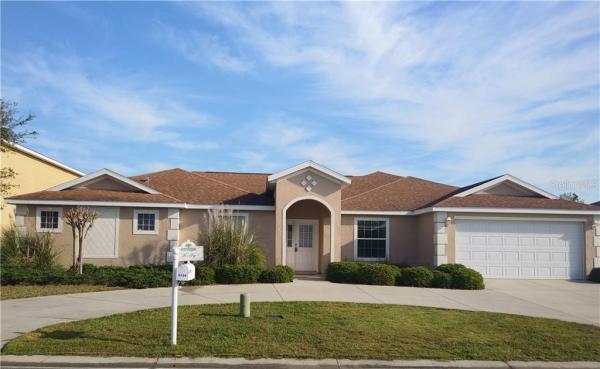 VILLAGES OF PARKWOOD