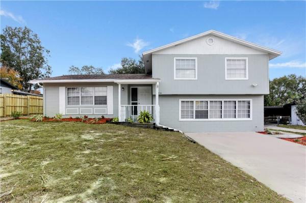 GLENN OAKS 2/131 LOT 4 BLK 3