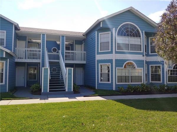 VILLAS AT ISLAND CLUB