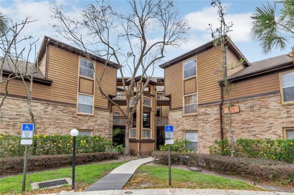 WINDSOR AT SABAL WALK A CONDO