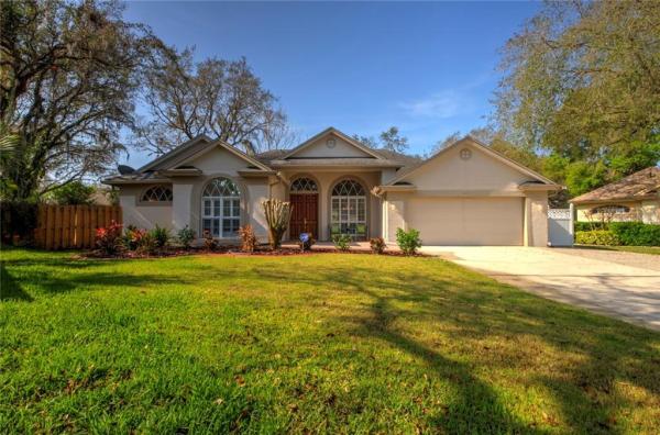 MAYFAIR OAKS 212131504