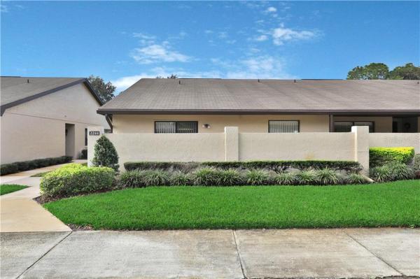 CYPRESSWOOD GOLF VILLAS