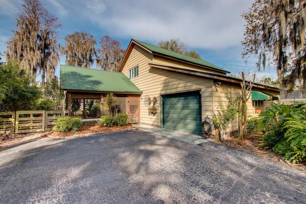 CARMANS CASA DEL RIO