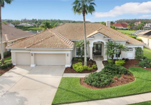 CHEVAL EAST BORDEAUX PH 02