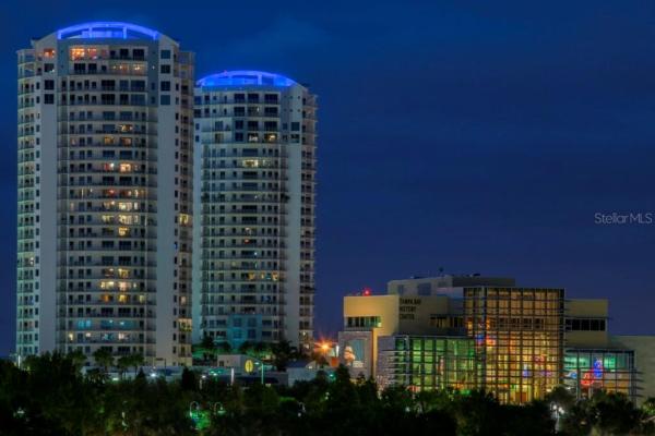 TOWERS OF CHANNELSIDE CONDO