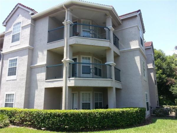 LAKEVIEW AT CALUSA TRACE