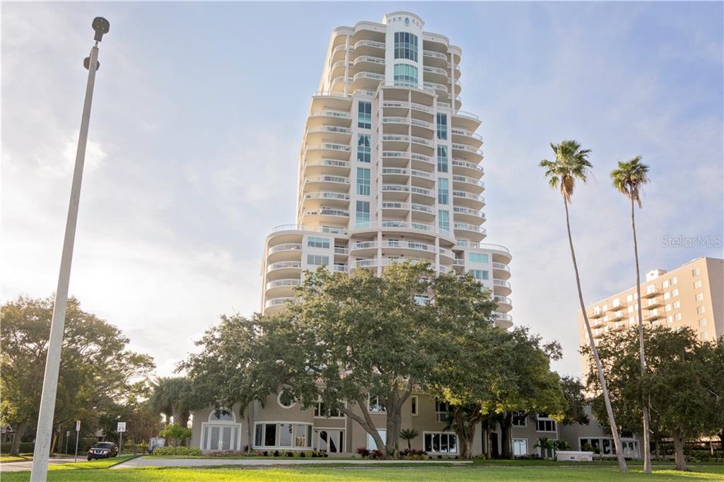 ALAGON ON BAYSHORE A CONDO - фото