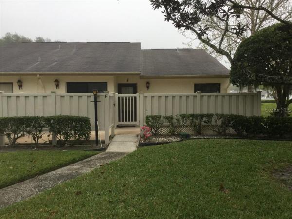 PINE RIDGE AT LAKE TARPON VILLAGE