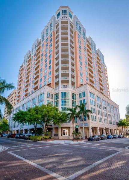 1350 MAIN RESIDENTIAL