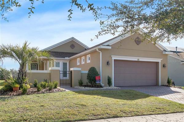 CASCADES/GROVELAND PH 1