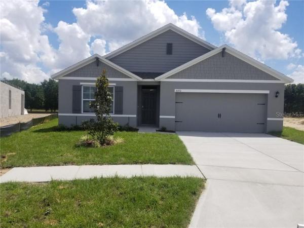 COUNTRY WALK OF WINTER HAVEN