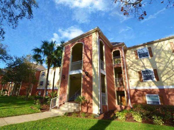 CLUBSIDE AT SABAL POINT A CONDO