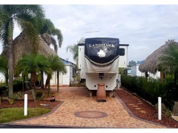 SILVER PALMS RV VILLAGE